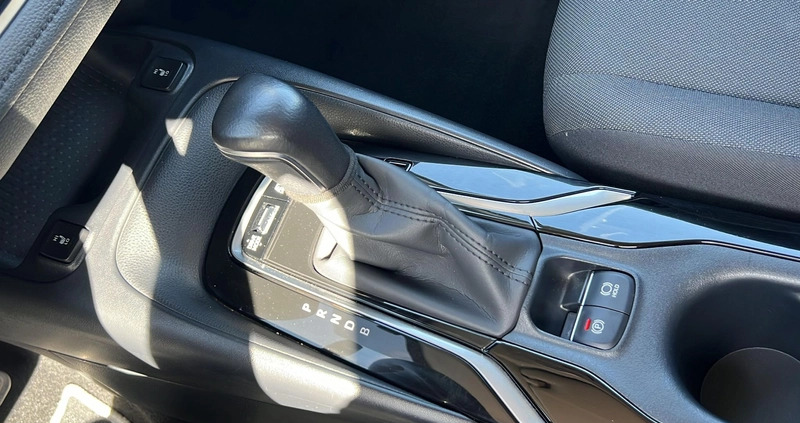 Toyota Corolla cena 103900 przebieg: 41136, rok produkcji 2022 z Tychy małe 352